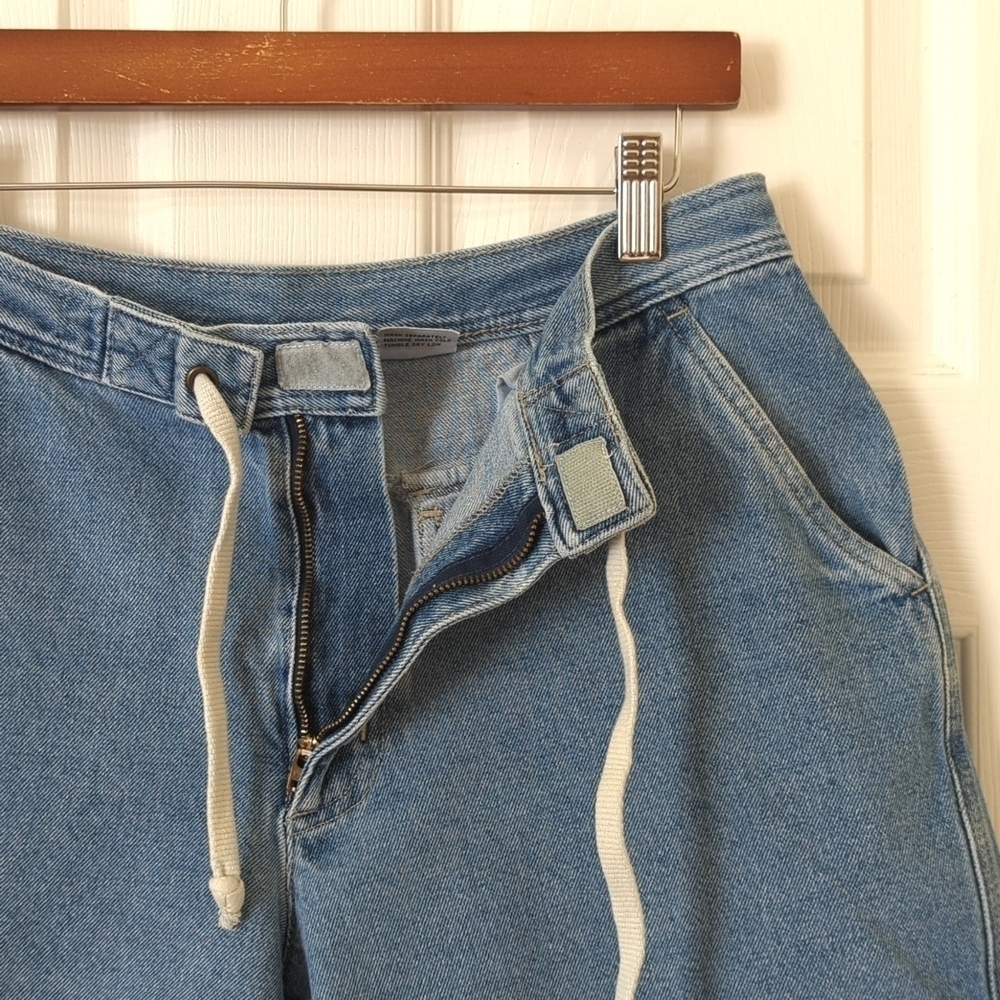 OP 90's Vintage Classic Medium Wash High Waisted Relaxed Fit Jean Shorts 11/12 - Picture 3 of 12
